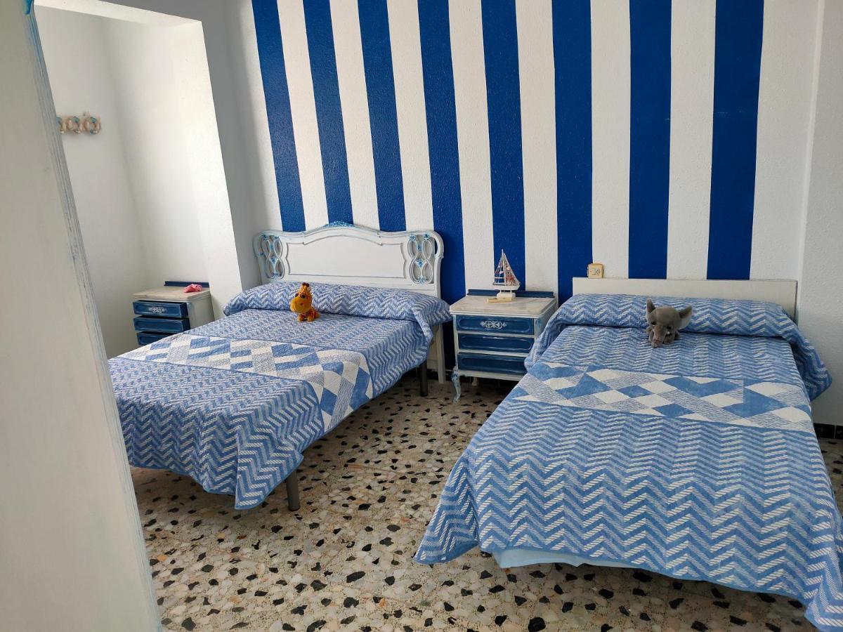 Вилла Tranquila Casa Frente Al Mar Адра Экстерьер фото