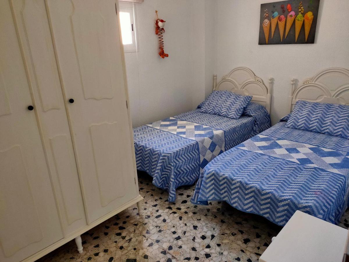 Вилла Tranquila Casa Frente Al Mar Адра Экстерьер фото