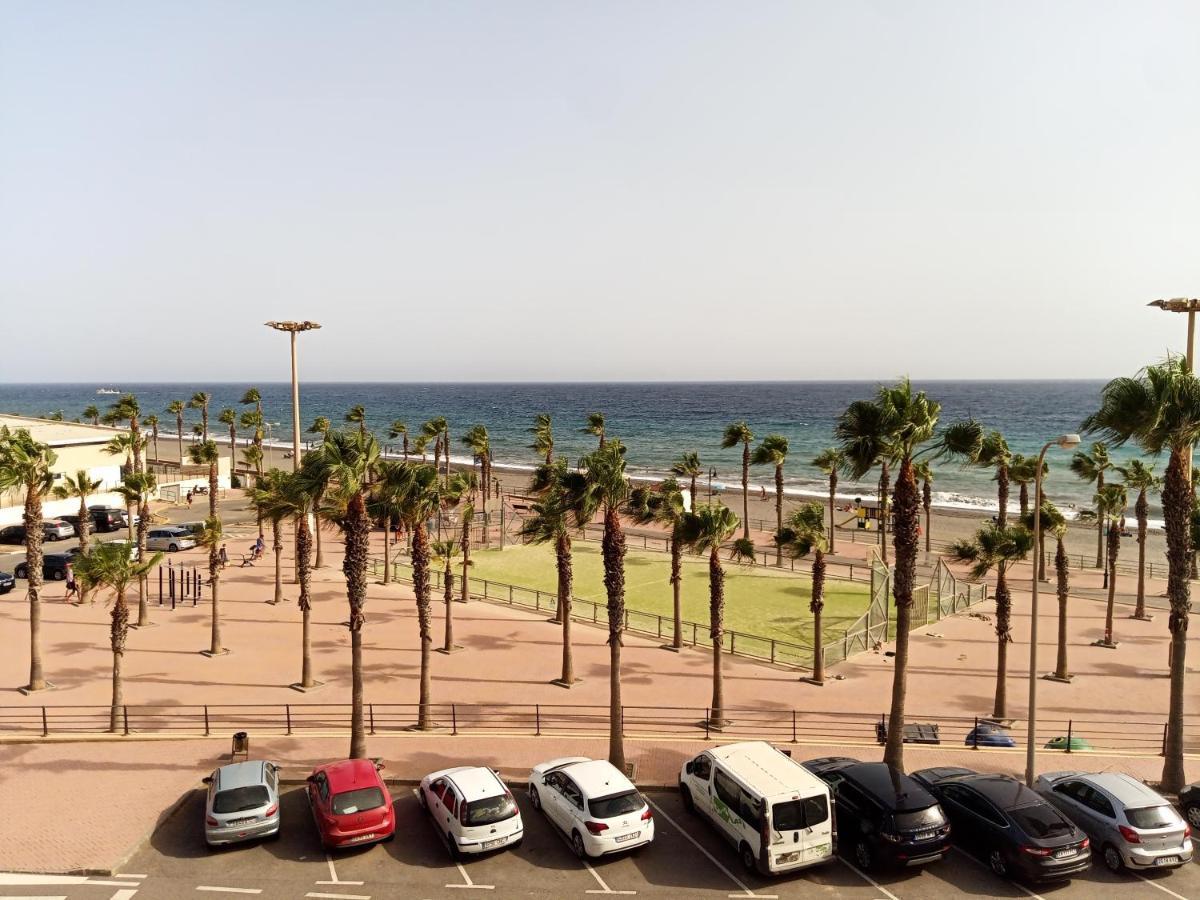 Вилла Tranquila Casa Frente Al Mar Адра Экстерьер фото